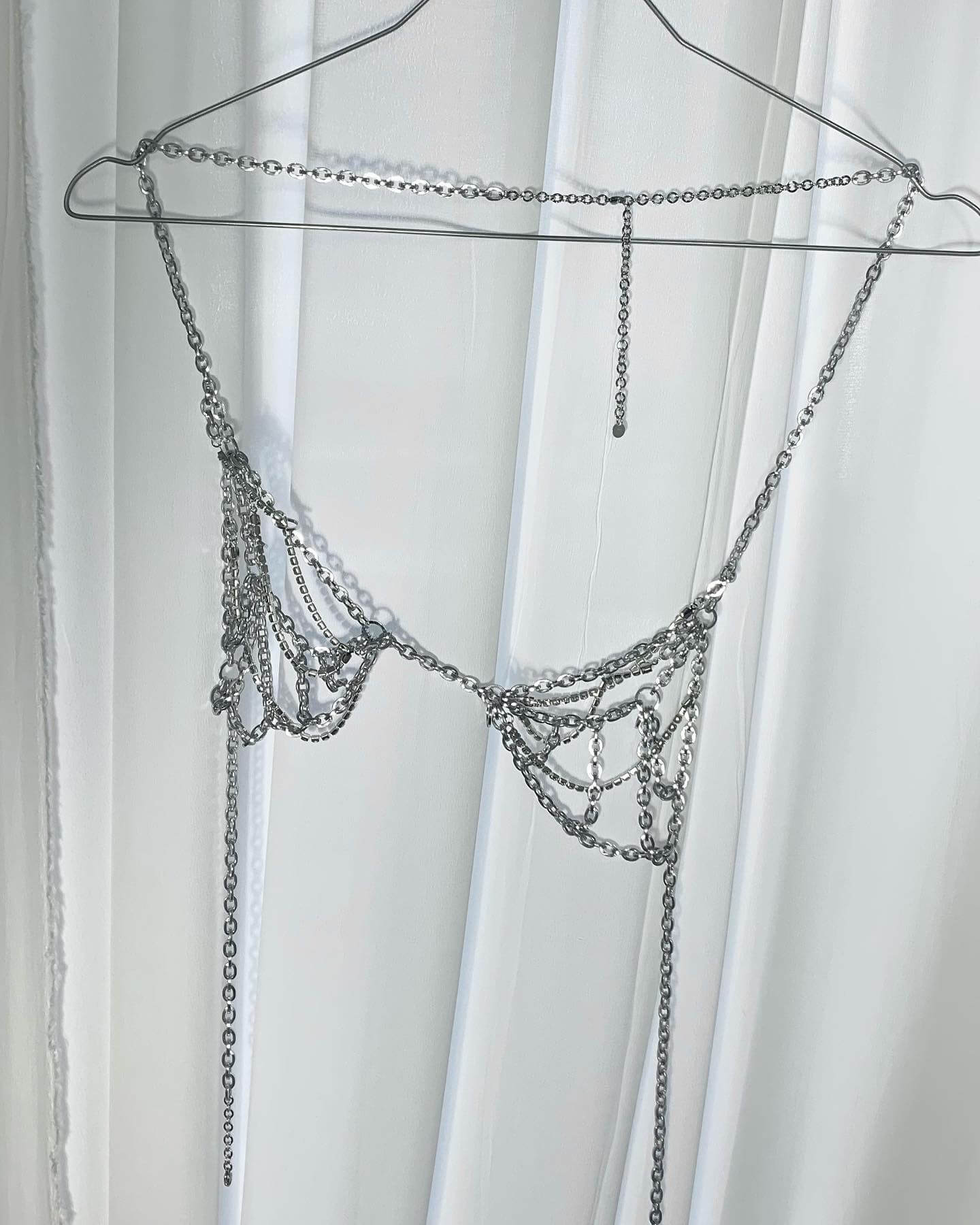 EYVÏ BRA