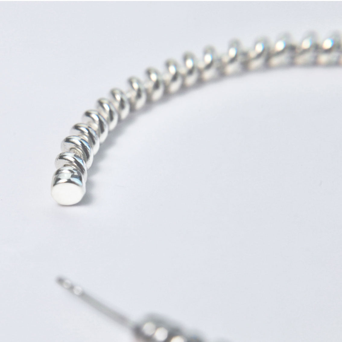 HELIX HOOP